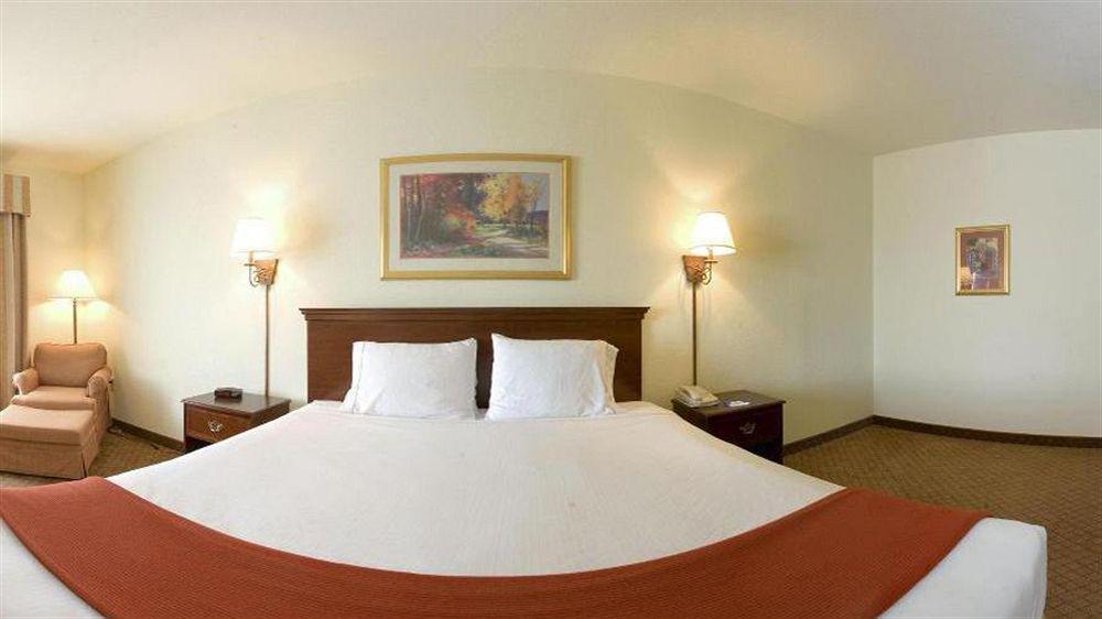 Holiday Inn Express Hotel And Suites Weslaco By Ihg Εξωτερικό φωτογραφία