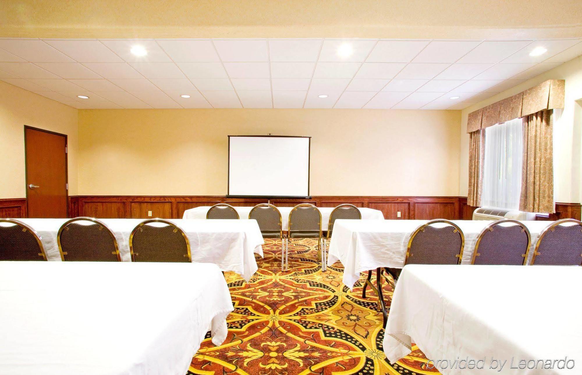 Holiday Inn Express Hotel And Suites Weslaco By Ihg Ανέσεις φωτογραφία